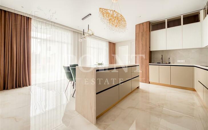 2-этажный коттедж 440 м² с отделкой