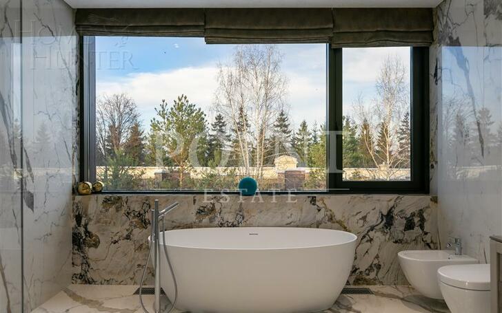 2-этажный коттедж 800 м² с отделкой