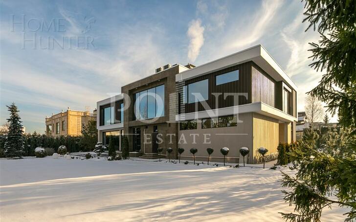 2-этажный коттедж 800 м² с отделкой