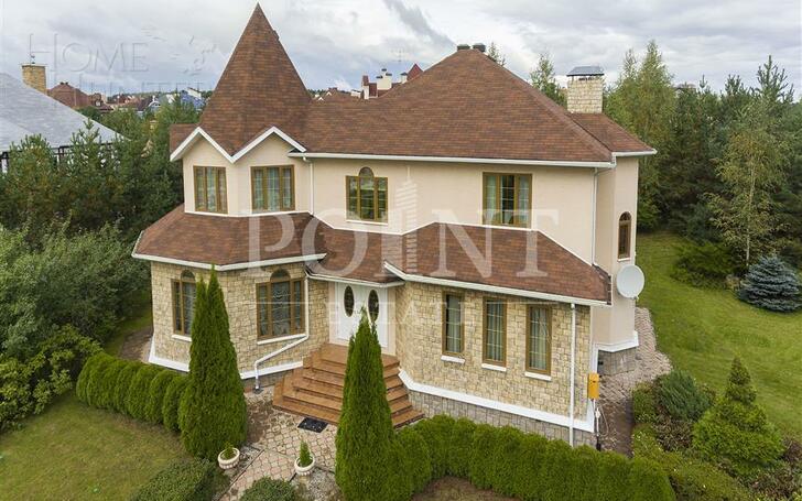 2-этажный коттедж 400 м² с отделкой