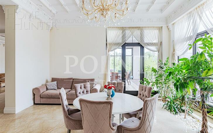 2-этажный коттедж 1 667 м² с отделкой