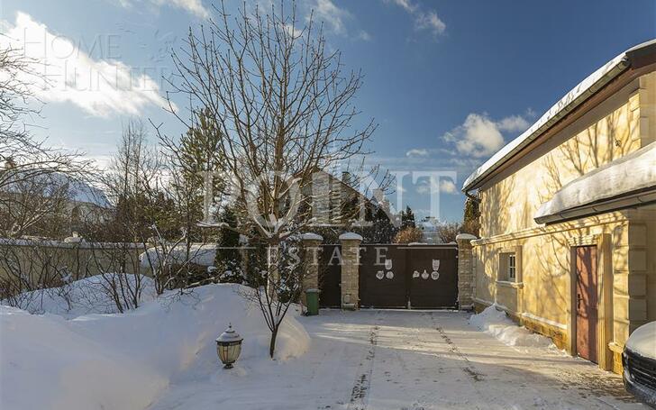 3-этажный коттедж 780 м² с отделкой