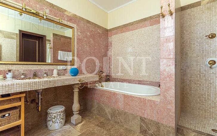 3-этажный коттедж 780 м² с отделкой