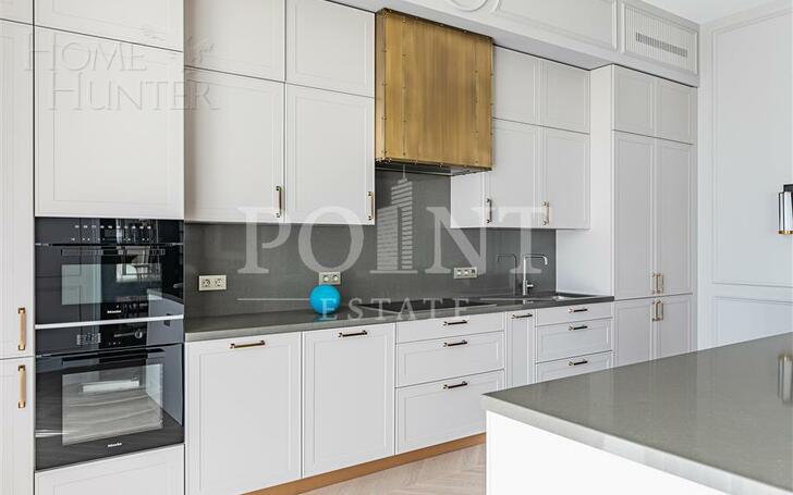 2-этажный коттедж 863 м² с отделкой