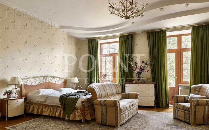 2-этажный коттедж 1 100 м² с отделкой