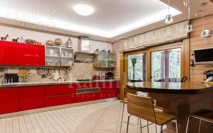 2-этажный коттедж 820 м² с отделкой