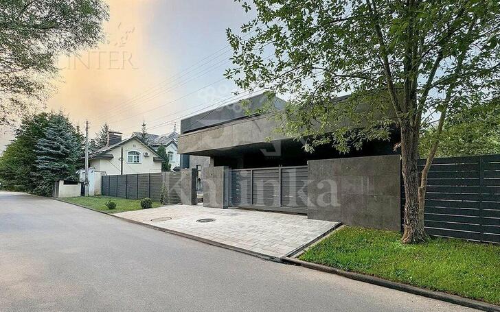 2-этажный коттедж 500 м² с отделкой