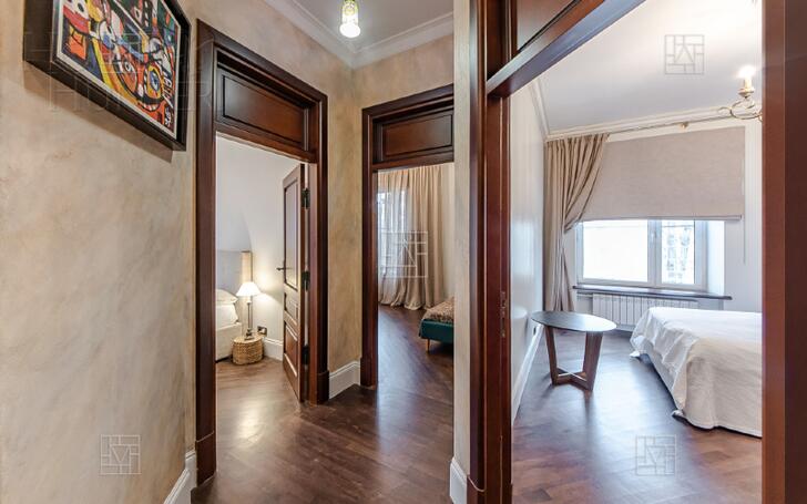 4-КОМН. КВАРТИРА С ОТДЕЛКОЙ 137 М² НА 4 ЭТАЖЕ