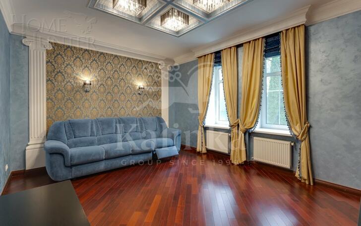 3-этажный коттедж 700 м² с отделкой
