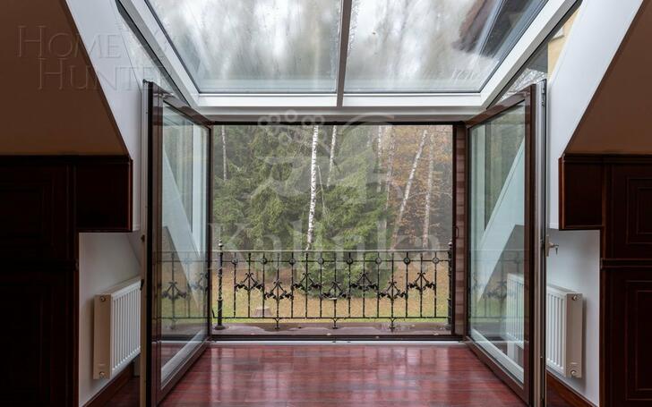 3-этажный коттедж 700 м² с отделкой