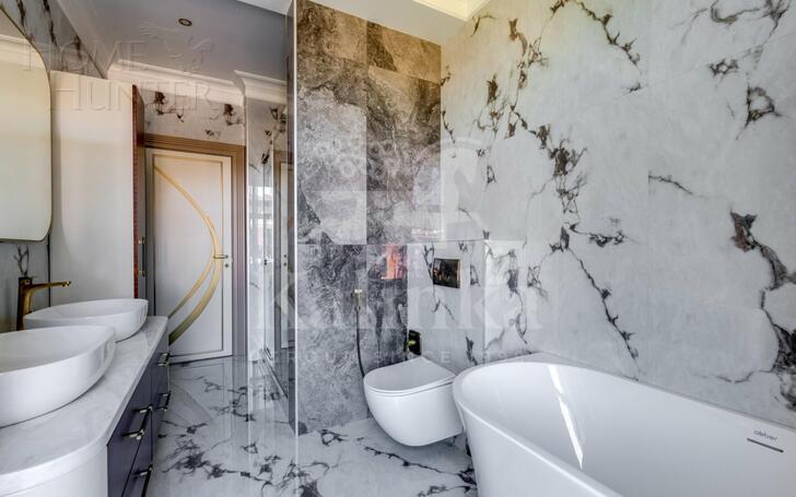 2-этажный коттедж 400 м² с отделкой