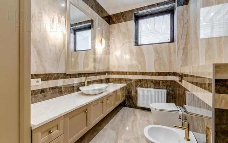 2-этажный коттедж 400 м² с отделкой