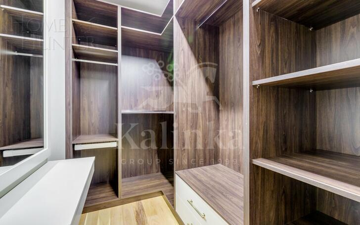 2-этажный коттедж 400 м² с отделкой