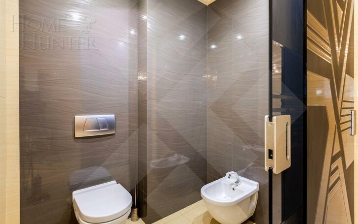 2-этажный таунхаус 680 м² с отделкой