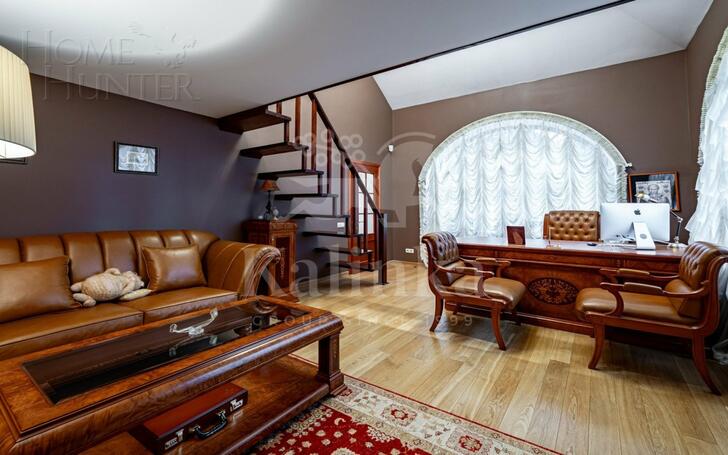 3-этажный коттедж 400 м² с отделкой