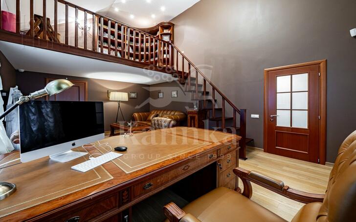 3-этажный коттедж 400 м² с отделкой