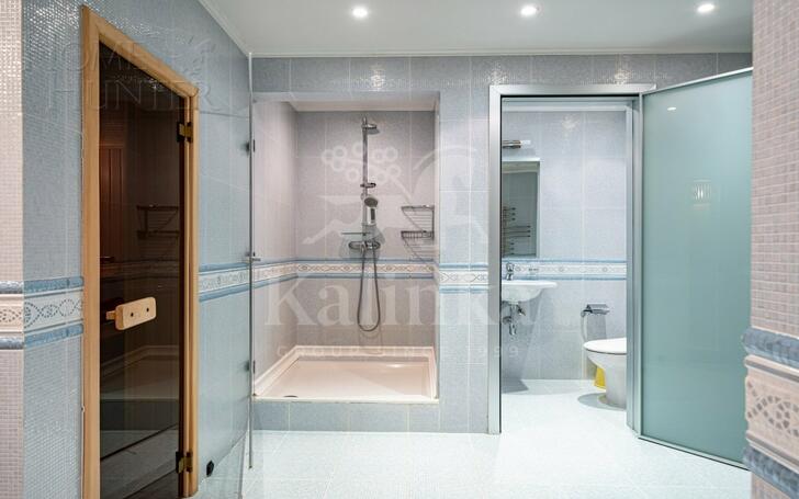 3-этажный коттедж 400 м² с отделкой