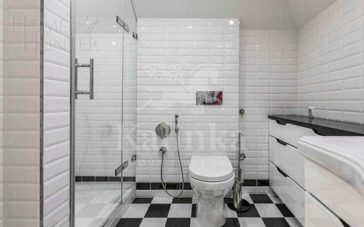 2-этажный коттедж 1 063 м² с отделкой