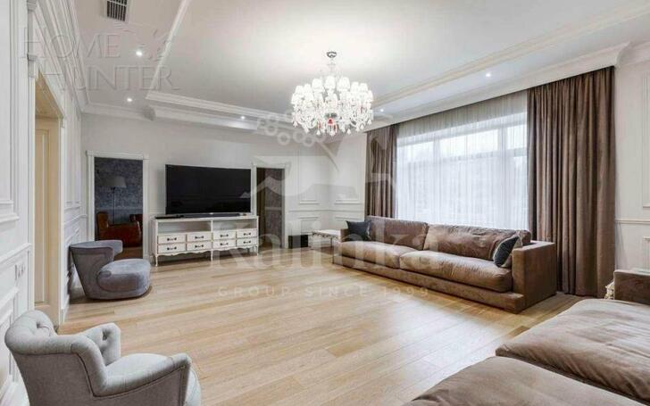 2-этажный коттедж 1 063 м² с отделкой
