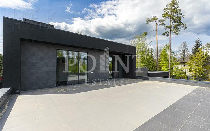 2-этажный коттедж 450 м² с отделкой