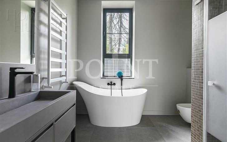 2-этажный коттедж 450 м² с отделкой