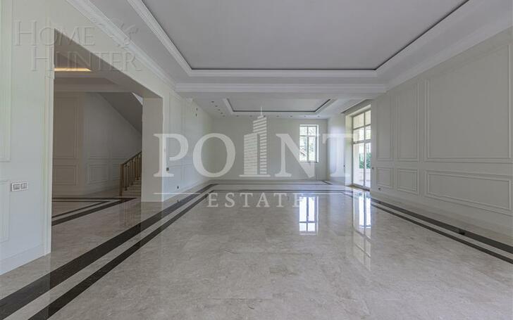 2-этажный коттедж 700 м² с отделкой