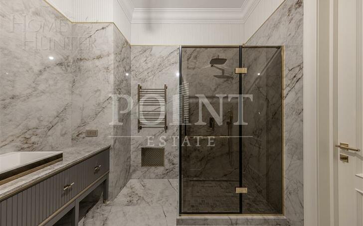 2-этажный коттедж 700 м² с отделкой
