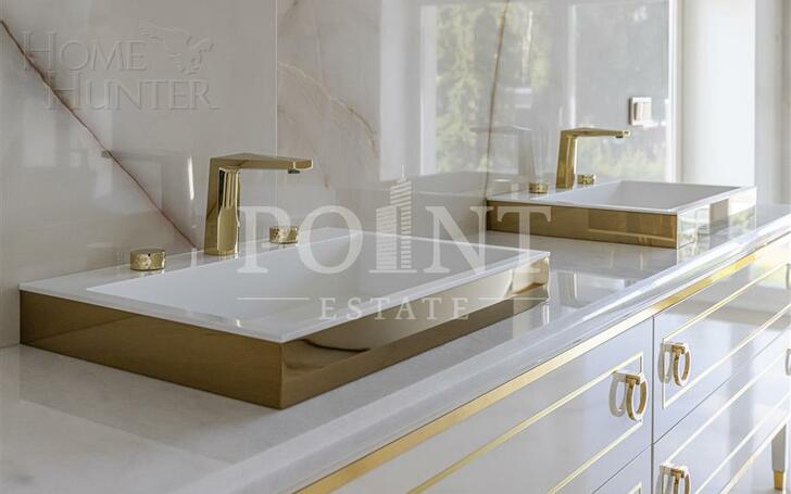 2-этажный коттедж 700 м² с отделкой