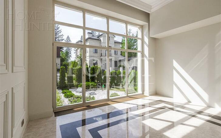 2-этажный коттедж 700 м² с отделкой