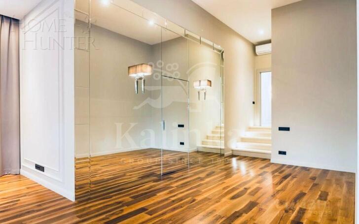 2-этажный коттедж 1 120.4 м² с отделкой