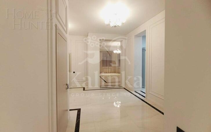2-этажный коттедж 1 120.4 м² с отделкой
