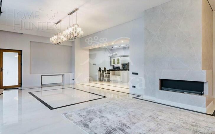 2-этажный коттедж 1 120.4 м² с отделкой