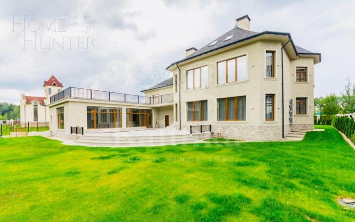 2-этажный коттедж 1 120.4 м² с отделкой