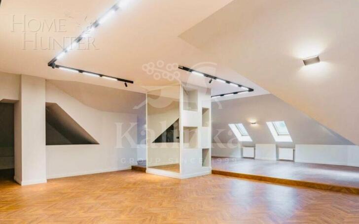 2-этажный коттедж 1 120.4 м² с отделкой