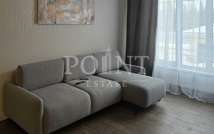 3-этажный таунхаус 250 м² с отделкой