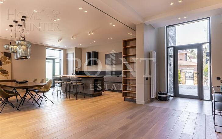 2-этажный коттедж 700 м² с отделкой