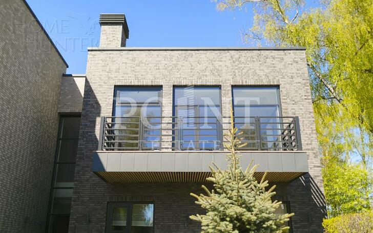 2-этажный коттедж 700 м² с отделкой