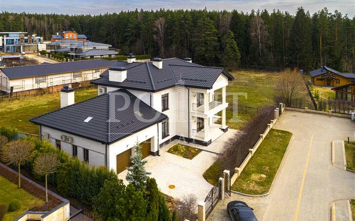 2-этажный коттедж 730 м² с отделкой