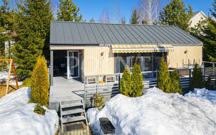 2-этажный коттедж 220 м² с отделкой