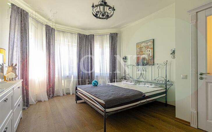 2-этажный коттедж 220 м² с отделкой
