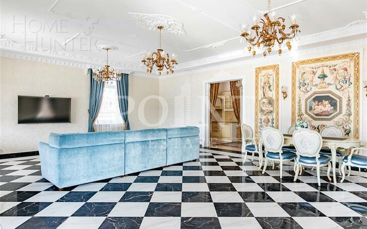2-этажный коттедж 450 м² с отделкой