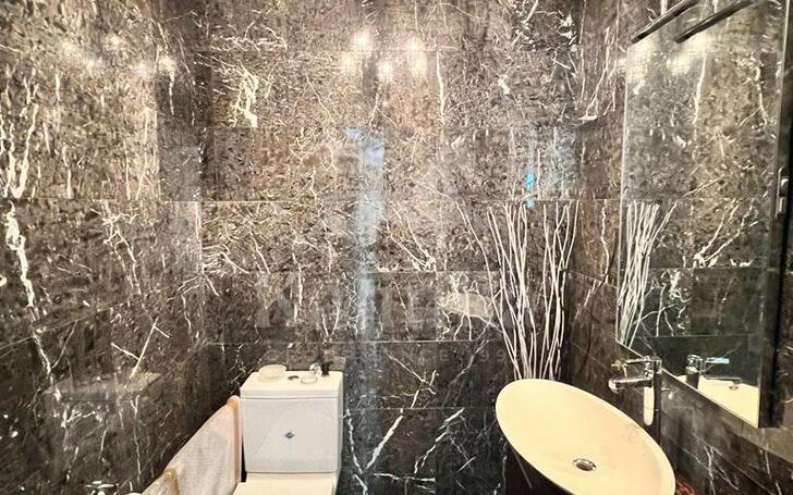 3-этажный коттедж 750 м² с отделкой