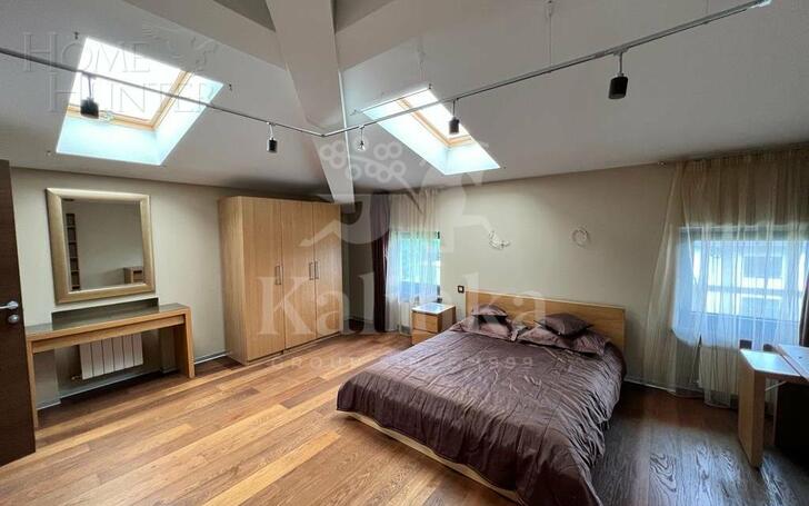 3-этажный коттедж 750 м² с отделкой
