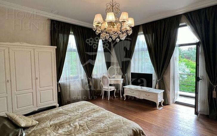 3-этажный коттедж 750 м² с отделкой