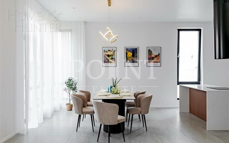 2-этажный коттедж 261.2 м² с отделкой