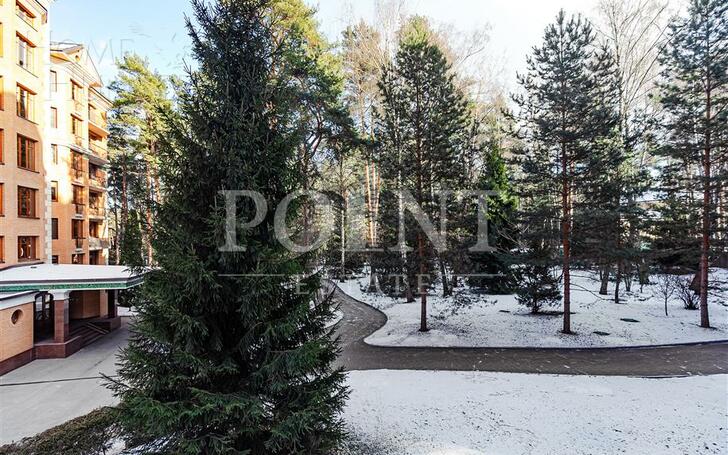 5-КОМН. КВАРТИРА С ОТДЕЛКОЙ 220.3 М² НА 2 ЭТАЖЕ