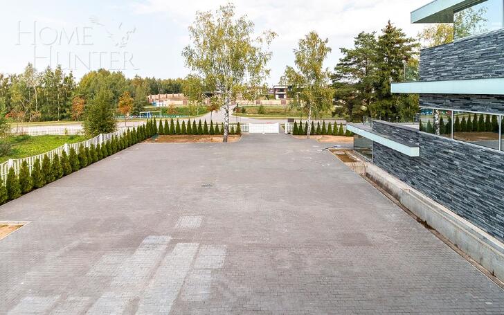 3-этажный коттедж 1 546 м² без отделки