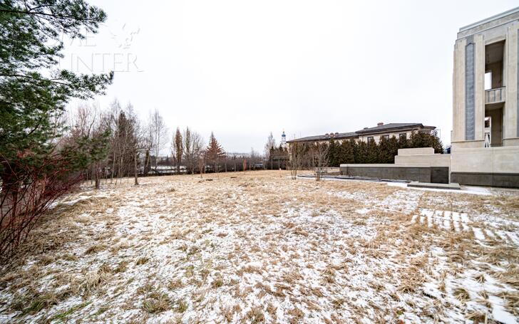 2-этажный коттедж 1 244 м² с отделкой