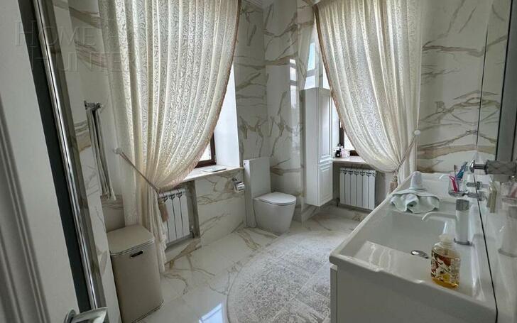 2-этажный коттедж 700 м² с отделкой