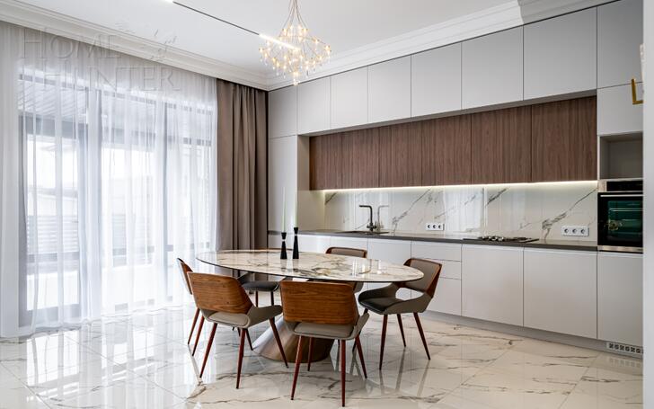 2-этажный коттедж 250 м² с отделкой